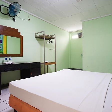 Hotel Bandung Permai Extérieur photo