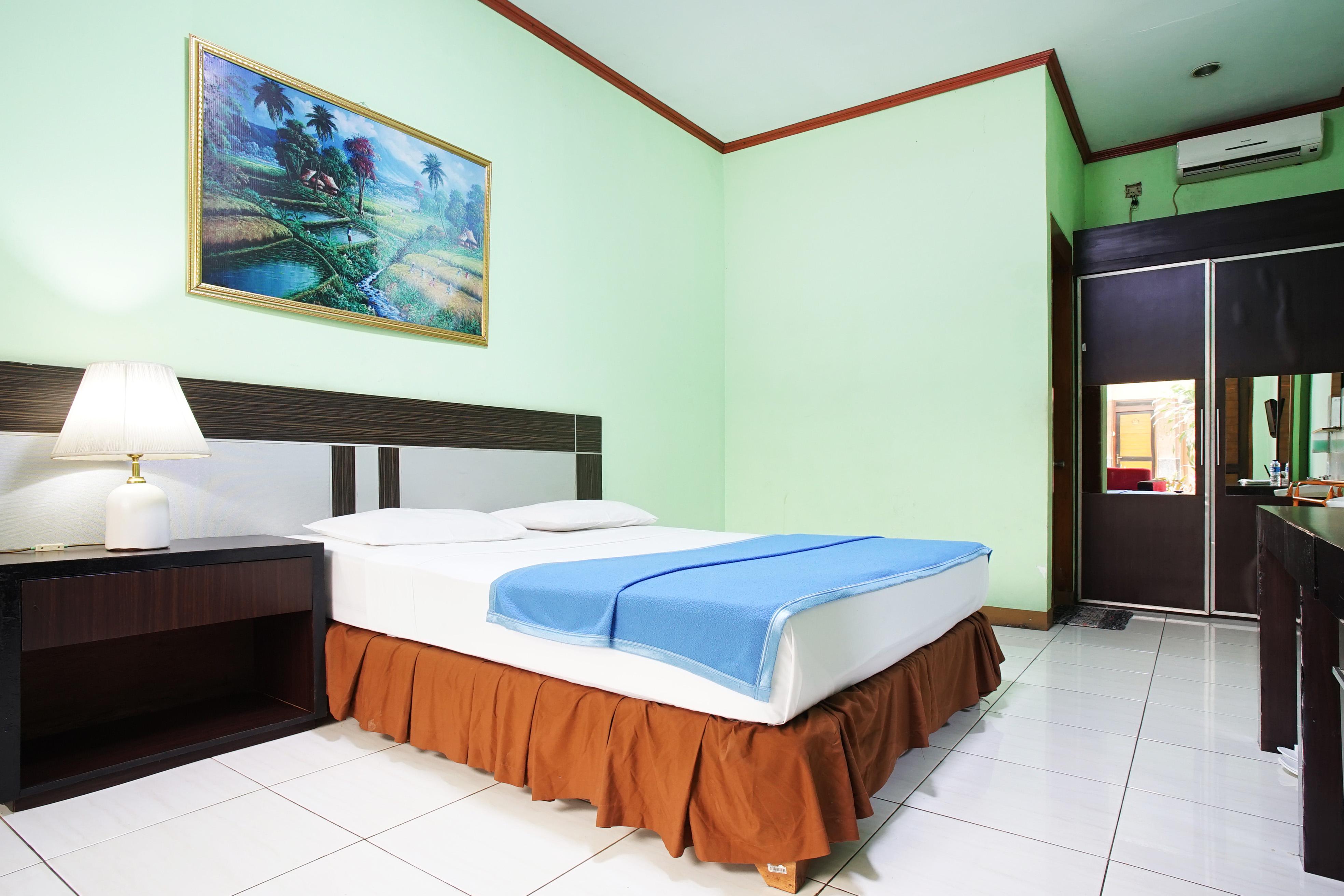 Hotel Bandung Permai Extérieur photo